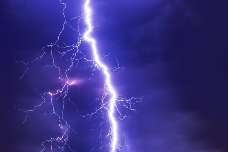 Trovoada e alerta laranja para a região