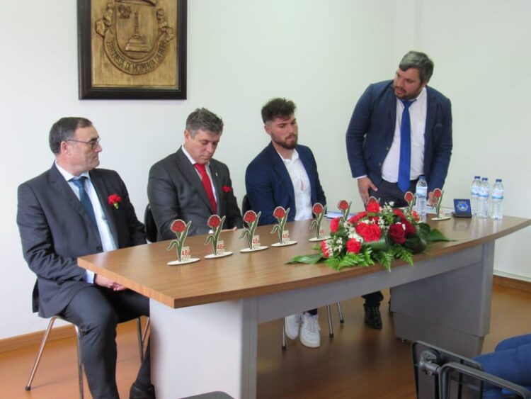 Junta de Freguesia de Moimenta lembrou e homenageou antigos Presidentes e atuais Funcionários