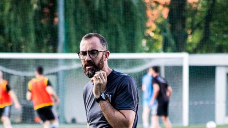 O CDR DE MOIMENTA DA BEIRA RENOVOU POR MAIS UMA ÉPOCA COM O TÉCNICO BRUNO SANTOS