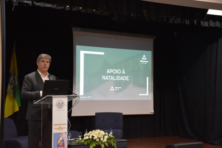 Câmara Municipal de Moimenta da Beira anuncia novo regulamento de apoio à natalidade e à adoção