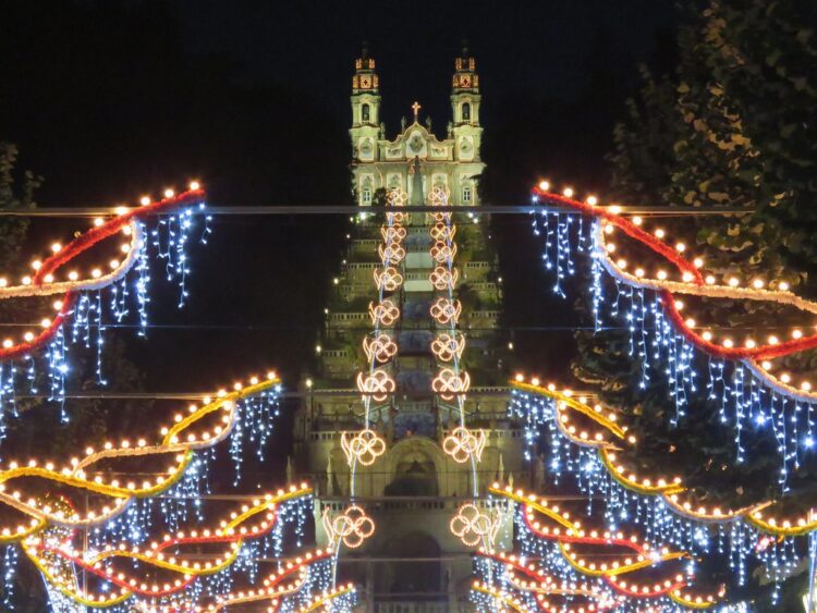 Lamego : Município lamecense promove concurso fotográfico sobre as festas em honra de Nossa Senhora dos Remédios